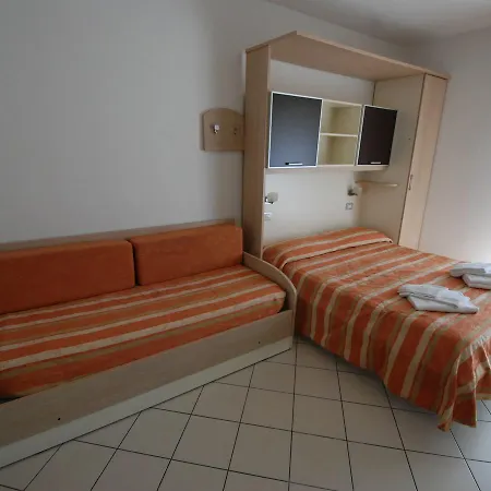 Locazione Turistica Mareo.4 *
